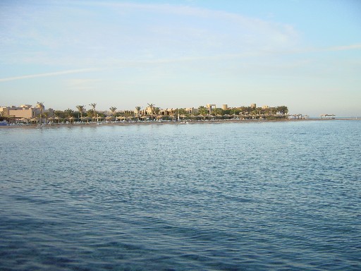 http://www.swisscare-hotels.com/conrad108.jpg